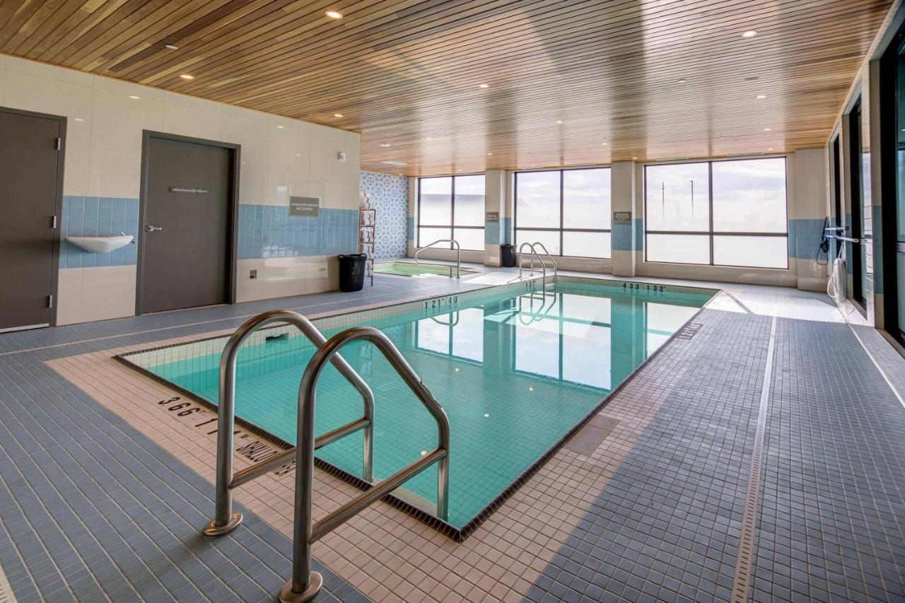 Sandman Signature Saskatoon South Hotel Eksteriør bilde